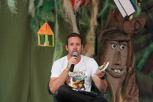 Terror y hombres lobo protagonizan 'Laberinto', la última novela de Miguel Aguerralde  // CanariasCreativa.com