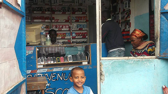 Reverberaciones impresas de síndromes en relato corto - Ángeles Jurado // CanariasCreativa.com