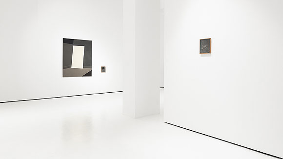 BIBLI hable de nuevo sus puertas con exposición de Fernando Martín Godoy // CanariasCreativa.com