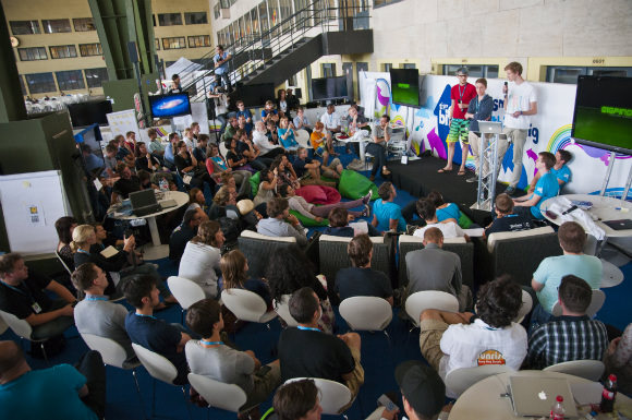 Campus Party Europe London // ULPGC // CanariasCreativa.com