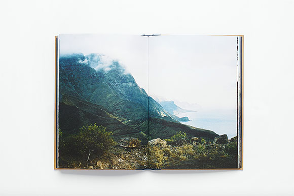 La publicación “END-TO-END”, de Amalia Márquez, se acerca a tus Reyes grancanarios en bici.