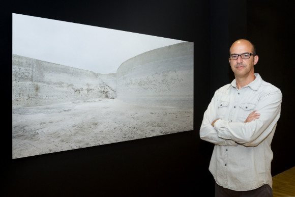 Sergio Acosta expone sus "Vacíos del Agua" en el Espacio Puente de TEA // CanariasCreativa.com