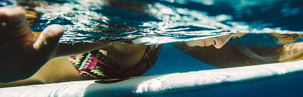 El inmortalizador de viajes sobre la cresta de las olas - Sergio Villalba // CanariasCreativa.com