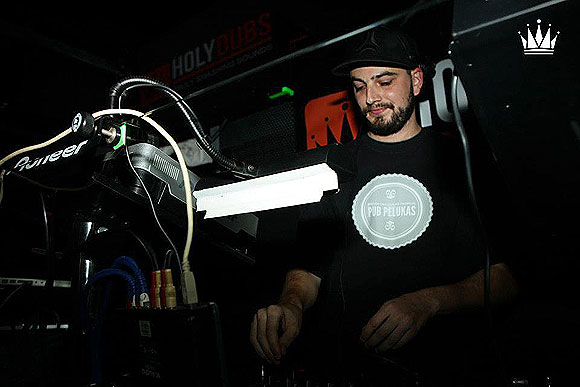 Cambando la Peluka a ritmo compasado // Carlos Fernández aka Woodhands // CanariasCreativa.com