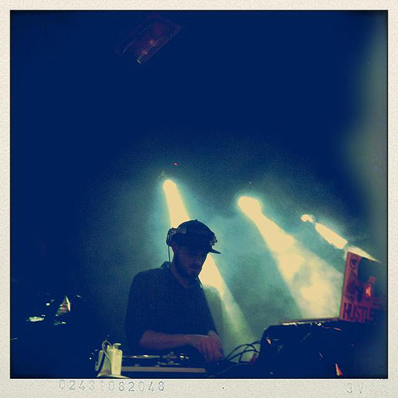 Cambando la Peluka a ritmo compasado // Carlos Fernández aka Woodhands // CanariasCreativa.com